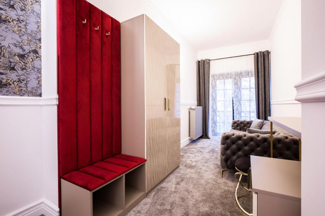 Hotel Vila Central Boutique Satu Mare Exterior foto